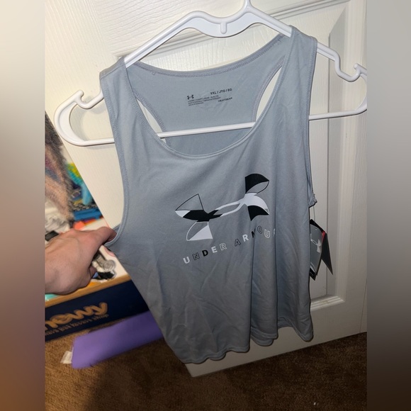 Underarmour girls yxl double tank tops (3) - Picture 2 of 9